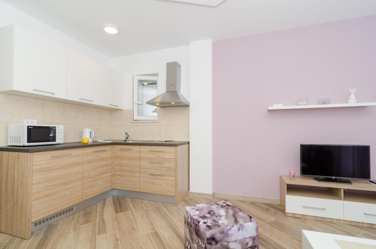 Apartments Marmo Млини Екстериор снимка