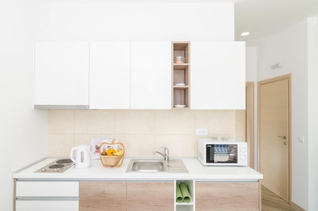 Apartments Marmo Млини Стая снимка