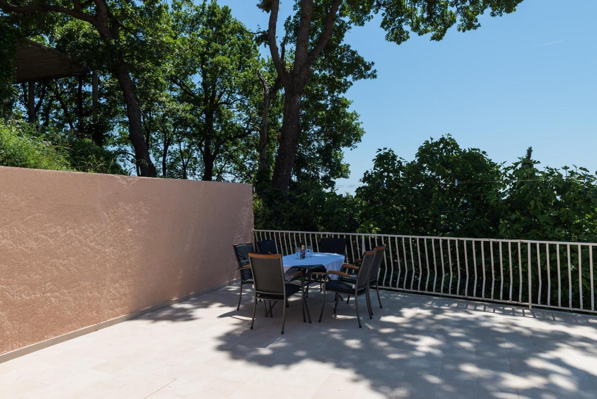 Apartments Marmo Млини Стая снимка